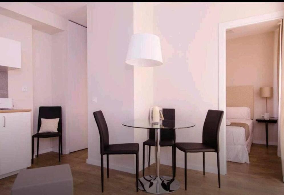 ולנסיה Apartament Centro Ciudad מראה חיצוני תמונה