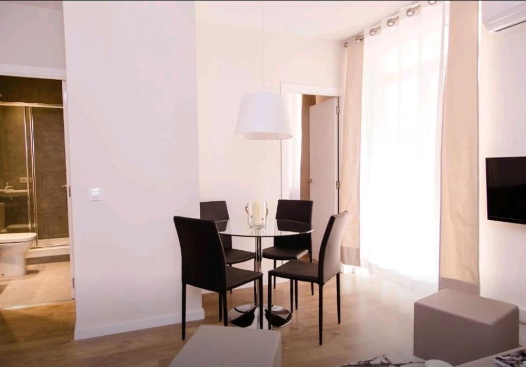 ולנסיה Apartament Centro Ciudad מראה חיצוני תמונה